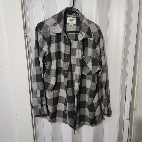 Field & Stream Charcoal and Light Gray Checkered Shirt - Picture 1 of 5